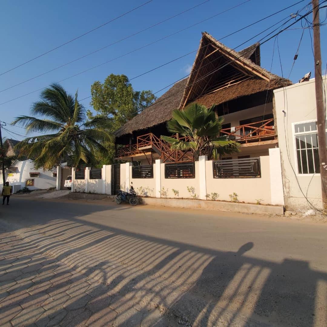 And Sunset Hotel 3*